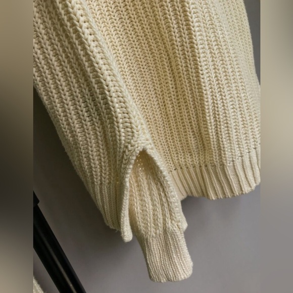 LRL Lauren Ralph Lauren Women's Cable Knit V Neck Sweater Beige - Picture 6 of 9